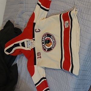 Chicago Black Hawks Old Time Hockey sweatshirt Toews #19